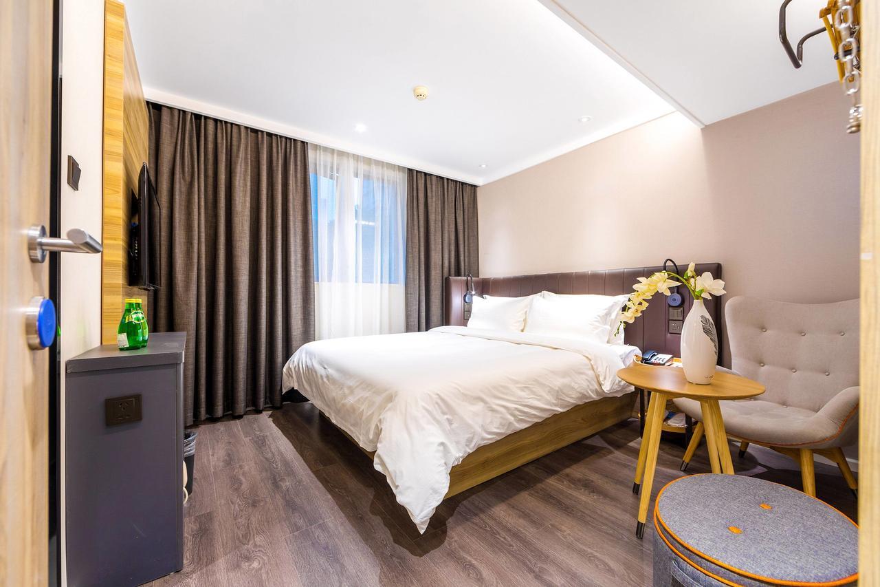 Hanting Premium Hotel Shanghai Dapu Bridge Riyueguang Shopping Mall מראה חיצוני תמונה