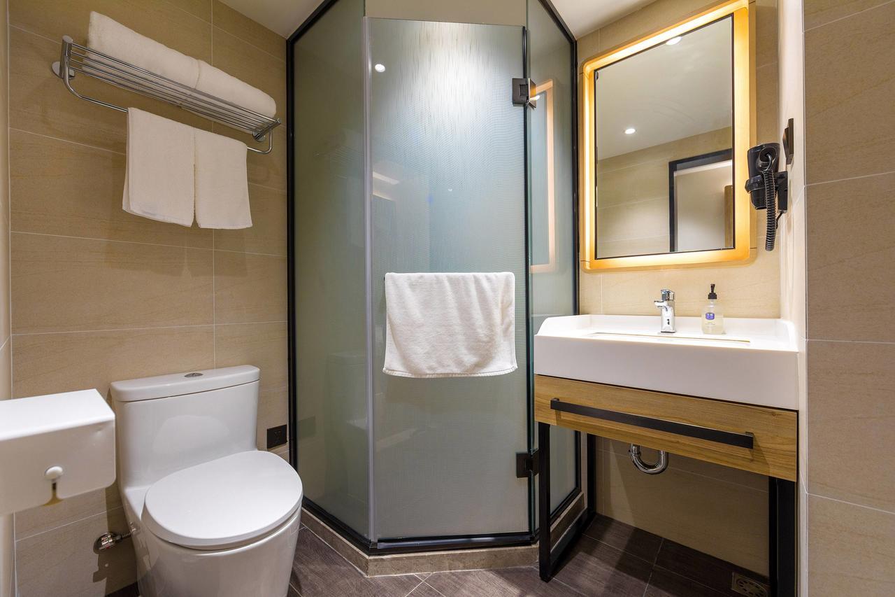 Hanting Premium Hotel Shanghai Dapu Bridge Riyueguang Shopping Mall מראה חיצוני תמונה