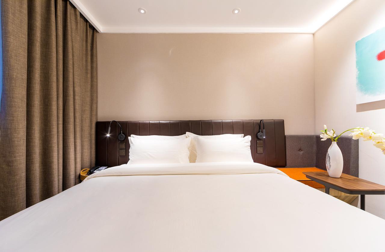 Hanting Premium Hotel Shanghai Dapu Bridge Riyueguang Shopping Mall מראה חיצוני תמונה